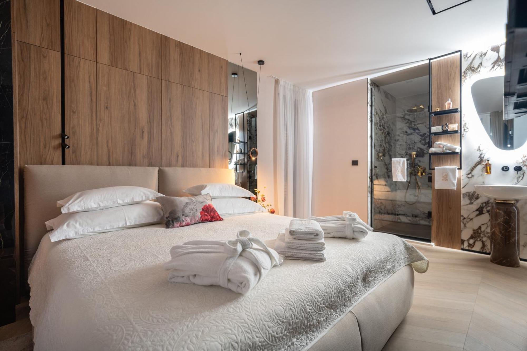 Luxury Rooms - For Gift Zara Esterno foto