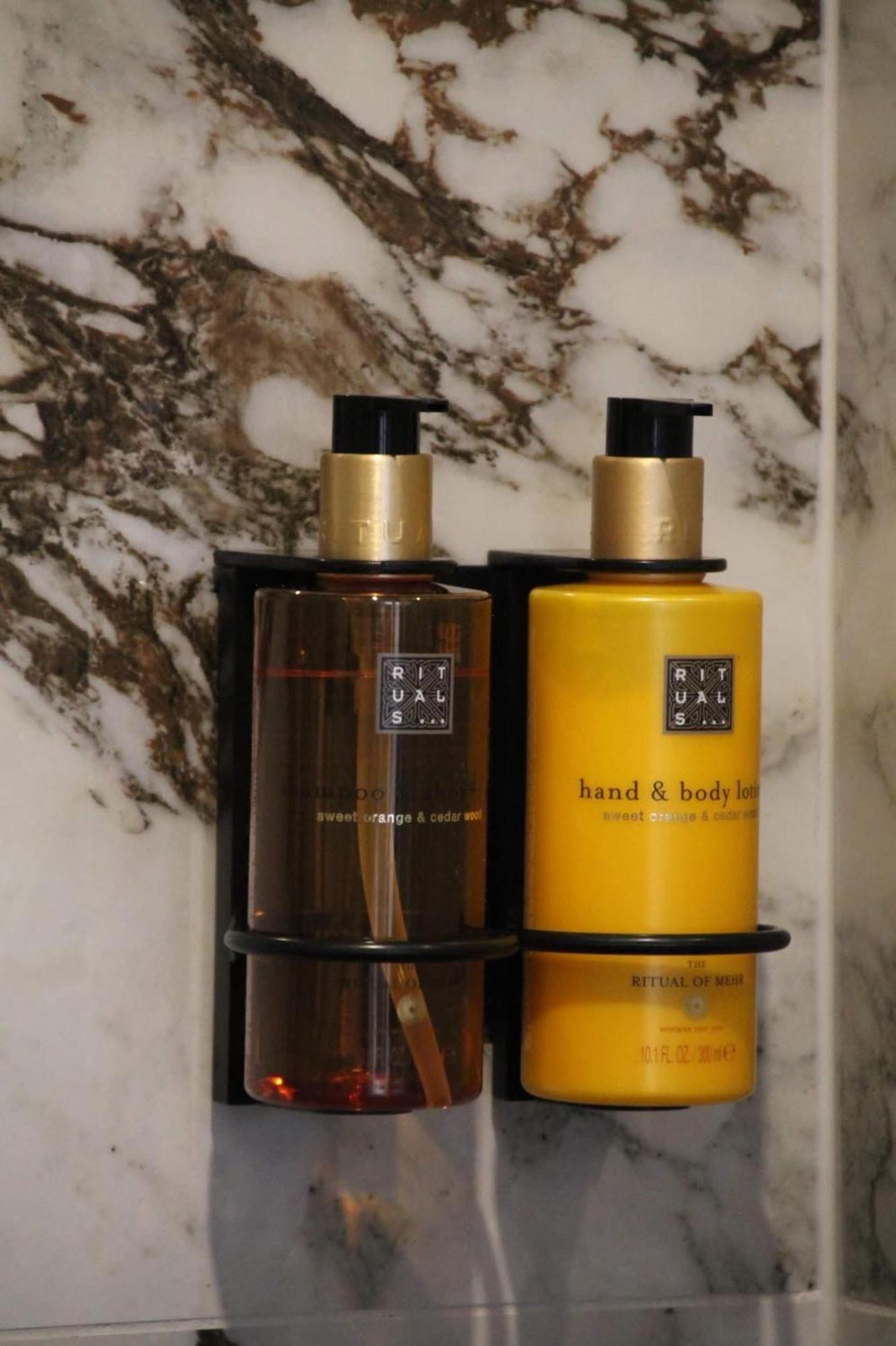 Luxury Rooms - For Gift Zara Esterno foto
